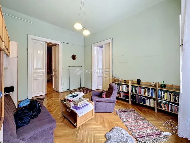 Eladó lakás Budapest II. kerület 69 nm