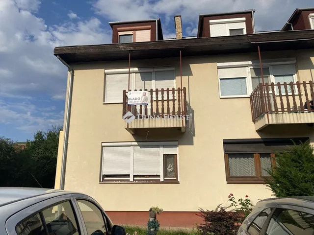 Eladó lakás Emőd, Hunyadi út 67 nm