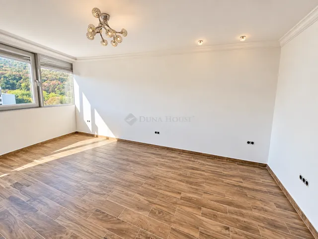 Eladó lakás Budapest II. kerület, Hárshegyi út 64 nm