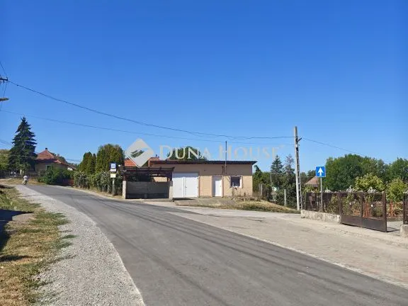 Eladó telek Balajt, Fő út 6874 nm