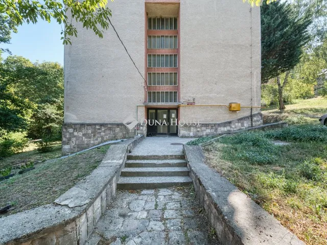 Eladó lakás Miskolc, Debreczeni Márton tér 61 nm