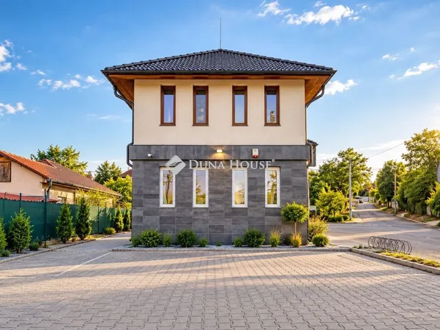 Eladó kereskedelmi és ipari ingatlan Nyékládháza, Szemere Bertalan utca 190 nm