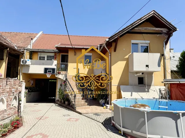 Eladó ház Eger, Károlyváros 179 nm