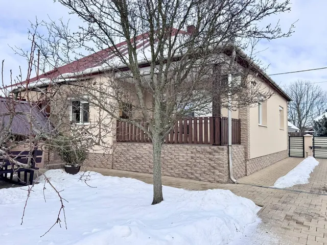 Eladó ház Füzesabony 135 nm