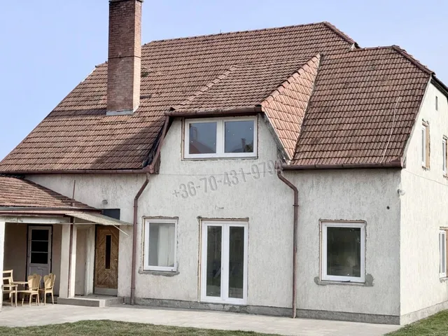 Eladó ház Eger, Lajosváros 220 nm