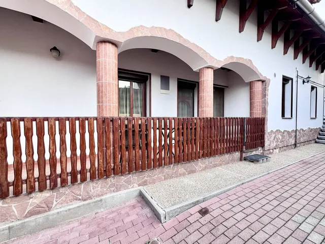 Eladó lakás Eger, Ráchóstya 63 nm