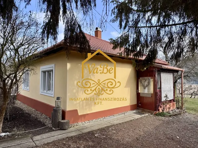 Eladó ház Bátor 51 nm