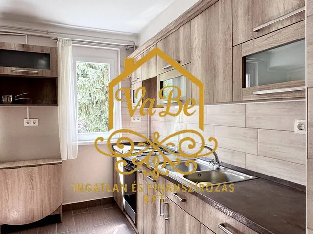 Eladó lakás Eger, Hatvanihóstya 59 nm