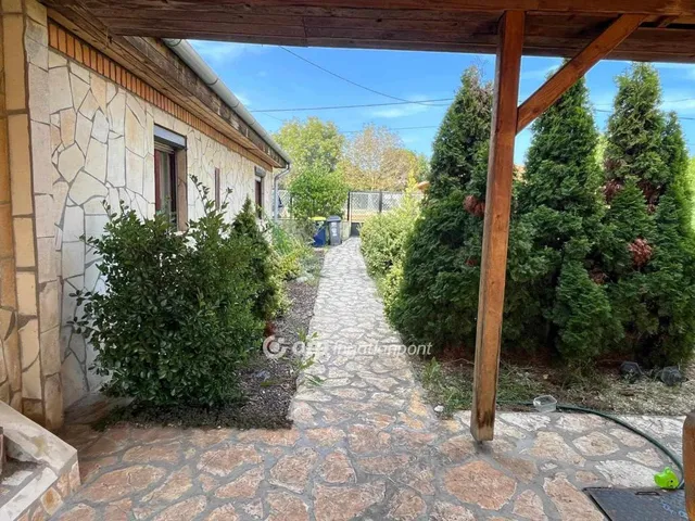 Eladó ház Albertirsa 60 nm
