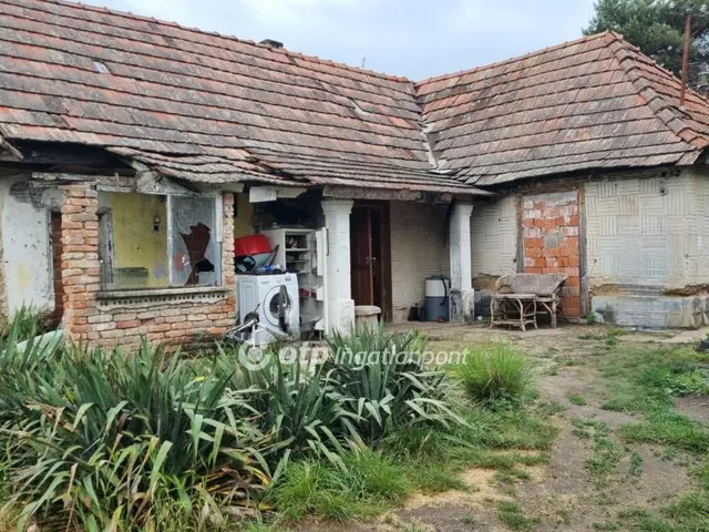 Eladó ház Tápióbicske 45 nm