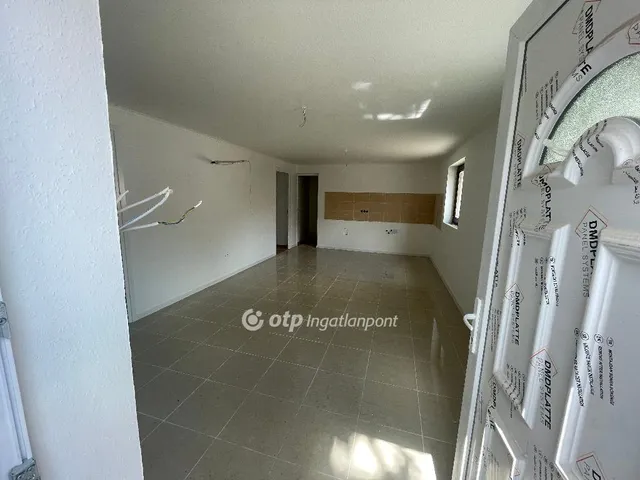 Eladó ház Cegléd 79 nm