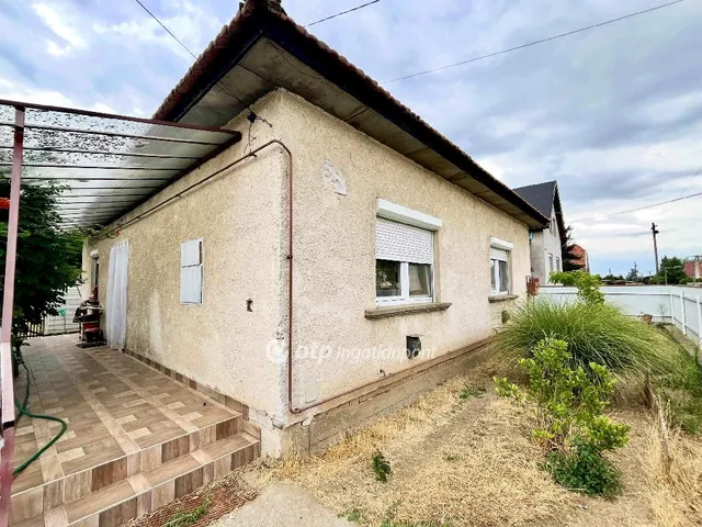 Eladó ház Csévharaszt 70 nm