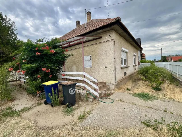 Eladó ház Csévharaszt, Kertvaros 70 nm