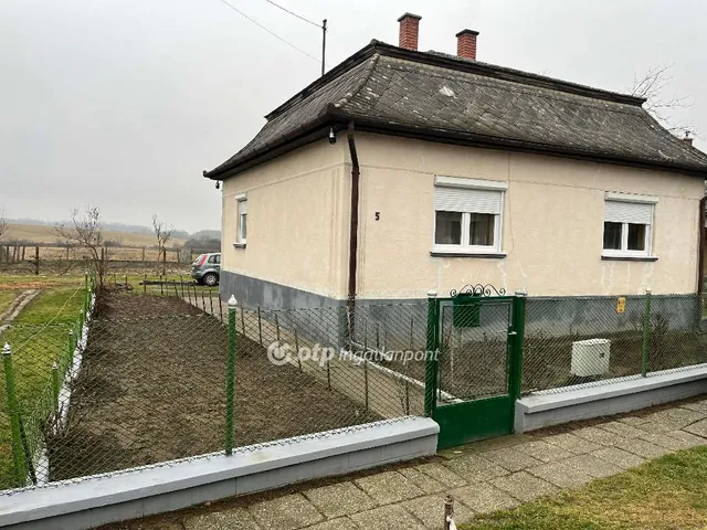 Eladó ház Egyházasgerge 91 nm