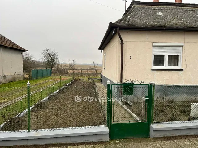 Eladó ház Egyházasgerge 91 nm