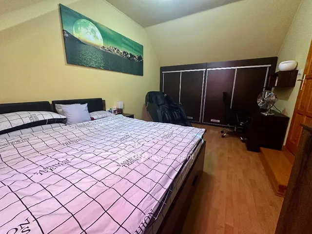 Eladó lakás Cegléd 89 nm