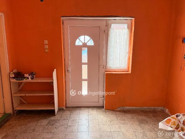 Eladó ház Tiszasüly 78 nm
