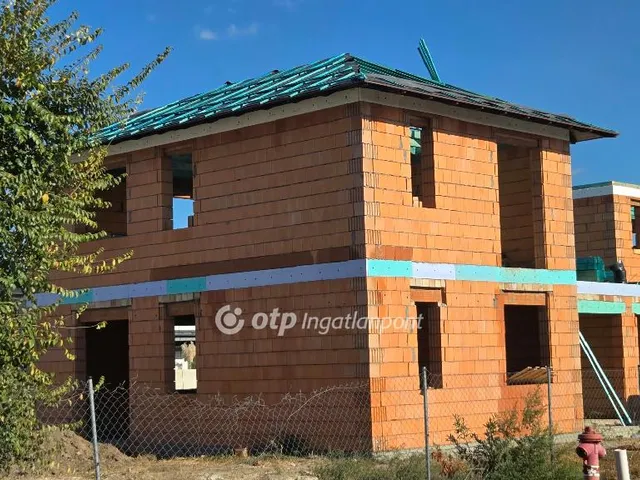Eladó ház Vecsés 154 nm