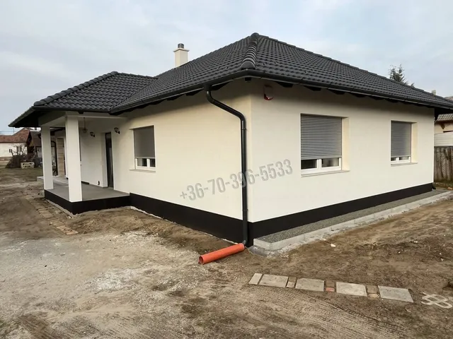 Eladó ház Veresegyház, Tópart 110 nm