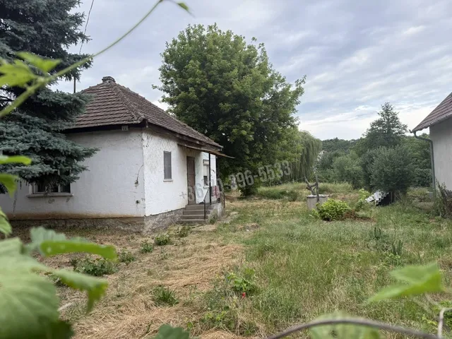 Eladó telek Gödöllő, Máriabesnyő 1440 nm