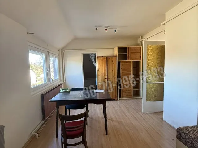 Eladó ház Hatvan, Újhatvan 275 nm