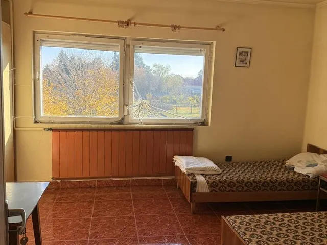 Eladó ház Hatvan, Újhatvan 275 nm