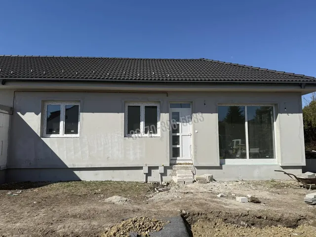 Eladó ház Pásztó, Sziget utca 62 nm