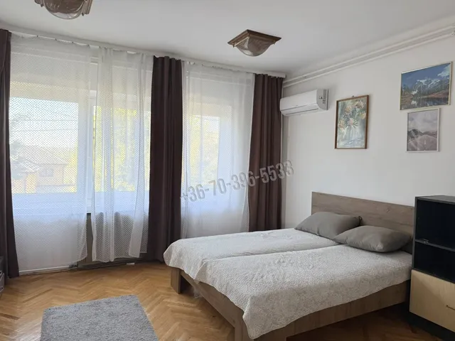 Eladó lakás Gödöllő, Kertváros 180 nm