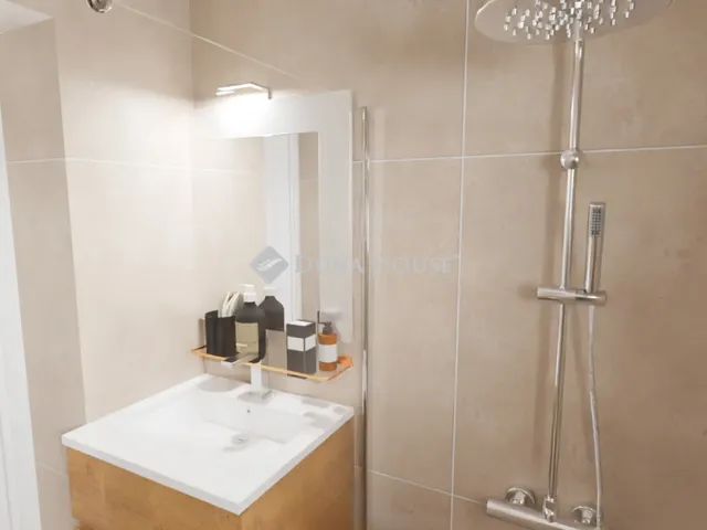 Eladó lakás Szeged, József Attila sugárút 36 nm