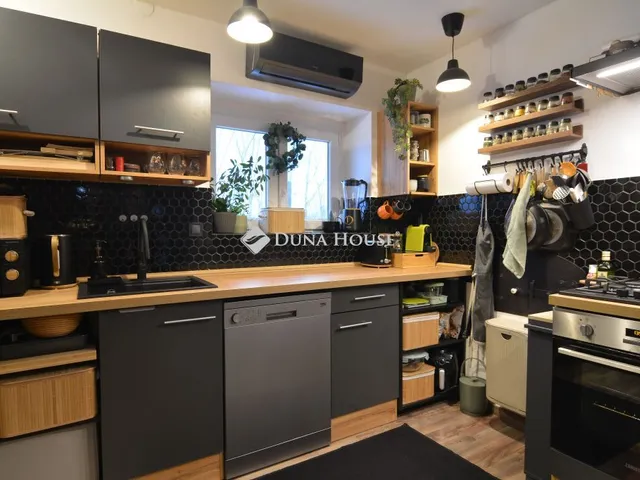 Eladó mezőgazdasági ingatlan Cserkeszőlő, Gala dűlő 92 nm