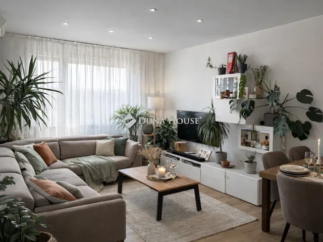 Eladó lakás Szeged, Agyagos utca 56 nm