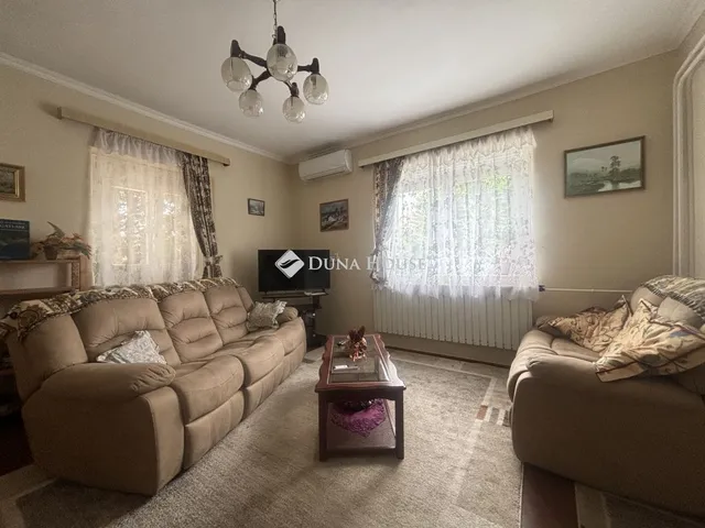 Eladó ház Cserkeszőlő, Ady Endre út 173 nm