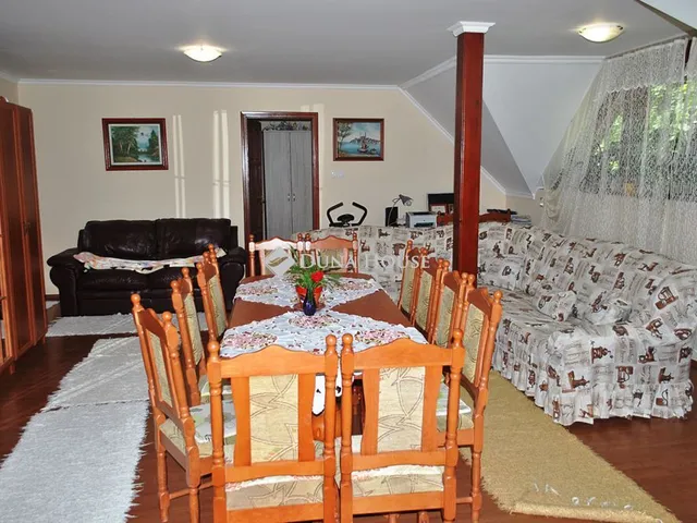 Eladó lakás Kerekegyháza 96 nm