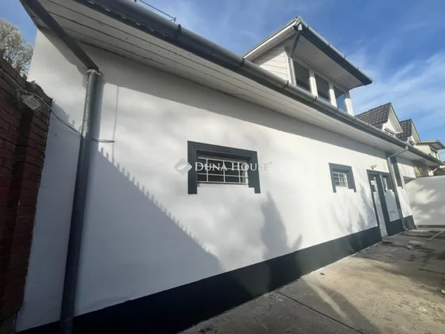 Kiadó ház Kecskemét 125 nm