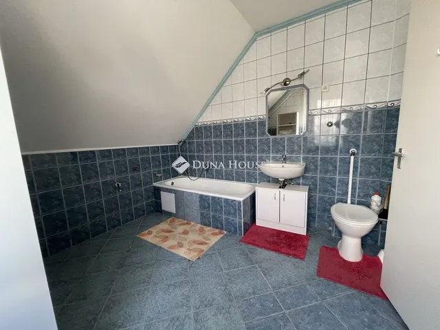 Kiadó ház Kecskemét 98 nm