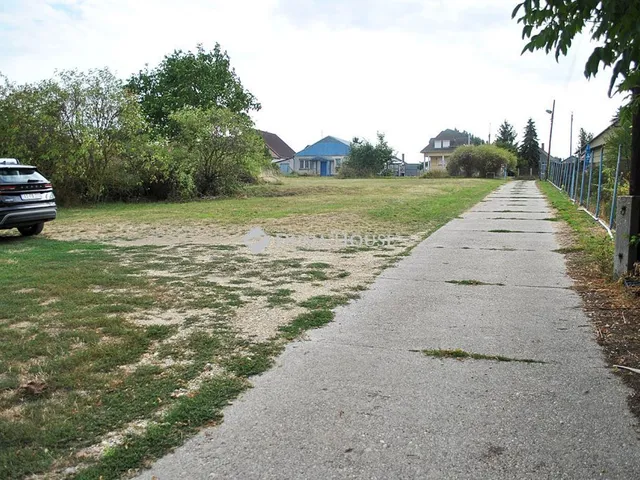 Eladó telek Maglód 6145 nm