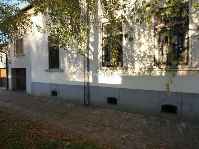 Eladó ház Kecskemét 230 nm