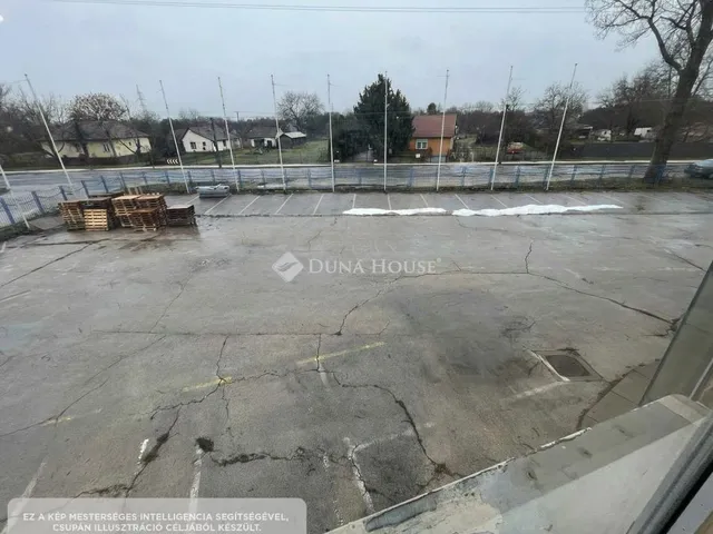 Kiadó kereskedelmi és ipari ingatlan Kecskemét 1000 nm