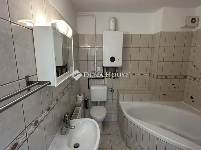 Kiadó lakás Kecskemét 47 nm