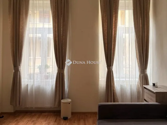 Kiadó lakás Budapest I. kerület 33 nm