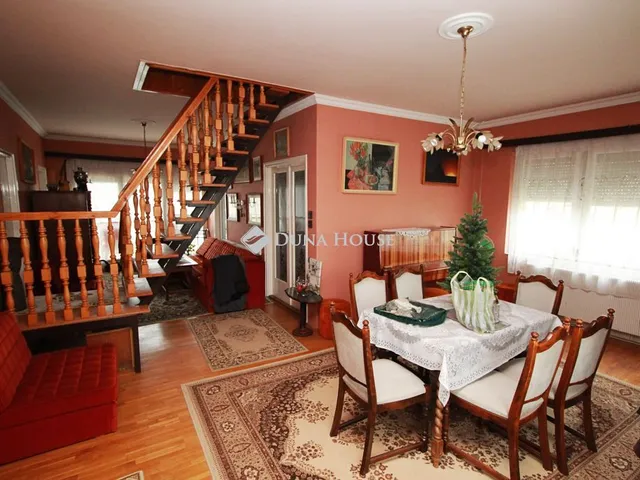 Eladó ház Ágasegyháza 174 nm