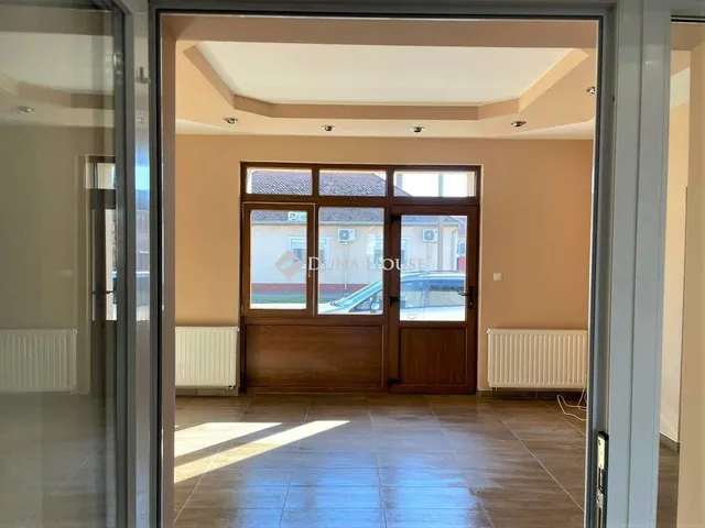 Kiadó ház Orgovány 100 nm