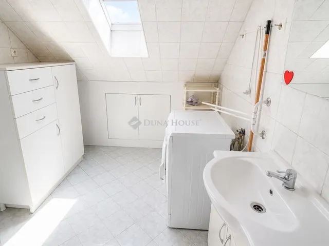 Eladó lakás Cserkeszőlő 17 nm
