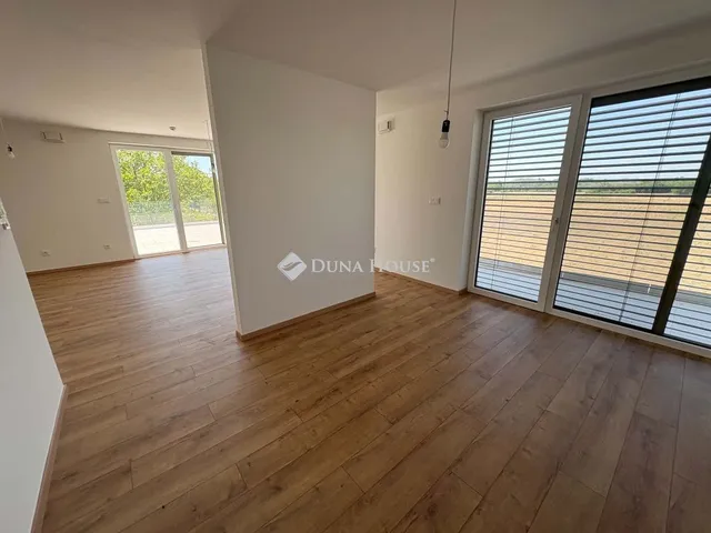 Eladó lakás Ballószög 54 nm