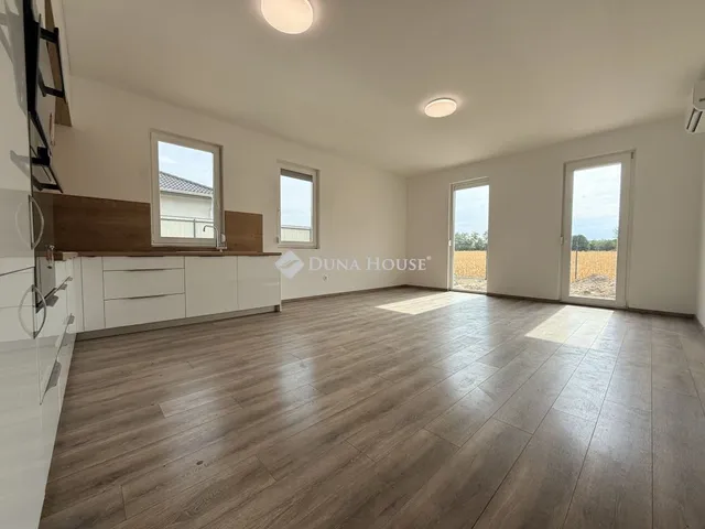 Kiadó ház Kecskemét 103 nm