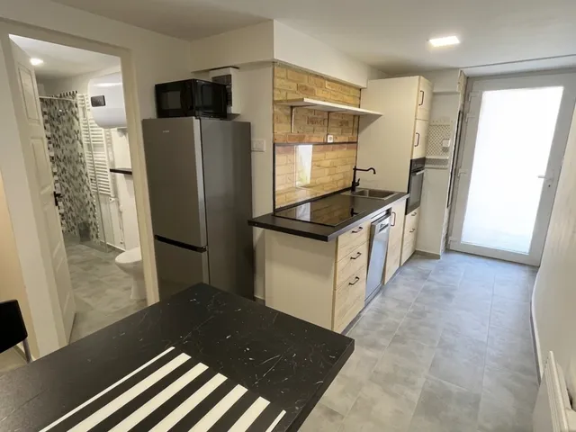 Eladó lakás Budapest VIII. kerület, Magdolnanegyed, Baross u. 124. 76 nm