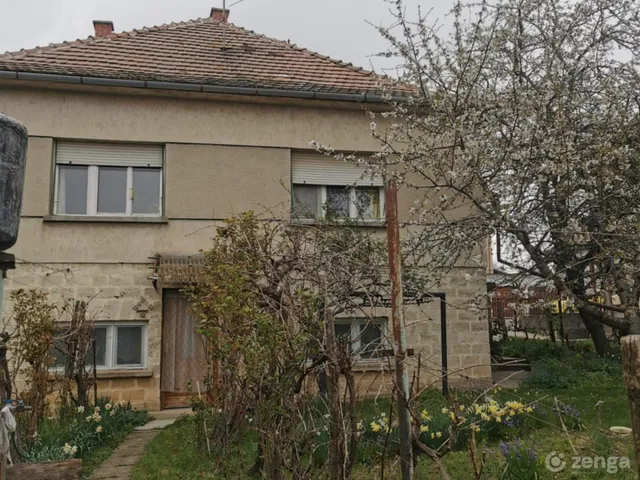 Eladó ház Veszprém 100 nm