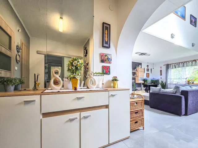 Eladó ház Sopron, Ravazd utcai lakótelep 150 nm