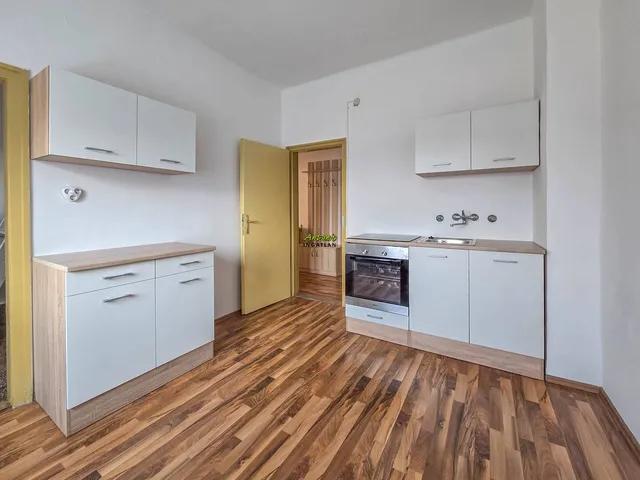 Eladó ház Sopron 380 nm