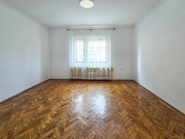 Eladó ház Sopron 380 nm